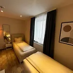 Mala Me Hotel